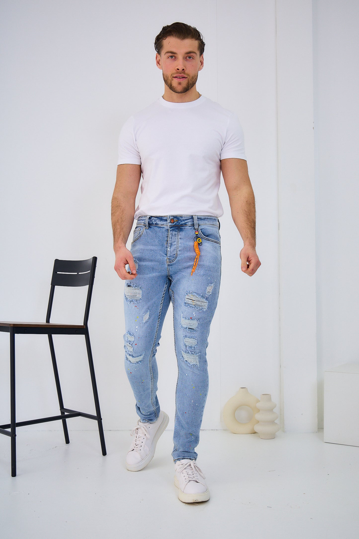 Jeans Denim Homme Déchiré Peinture avec crochet de corde orange C242