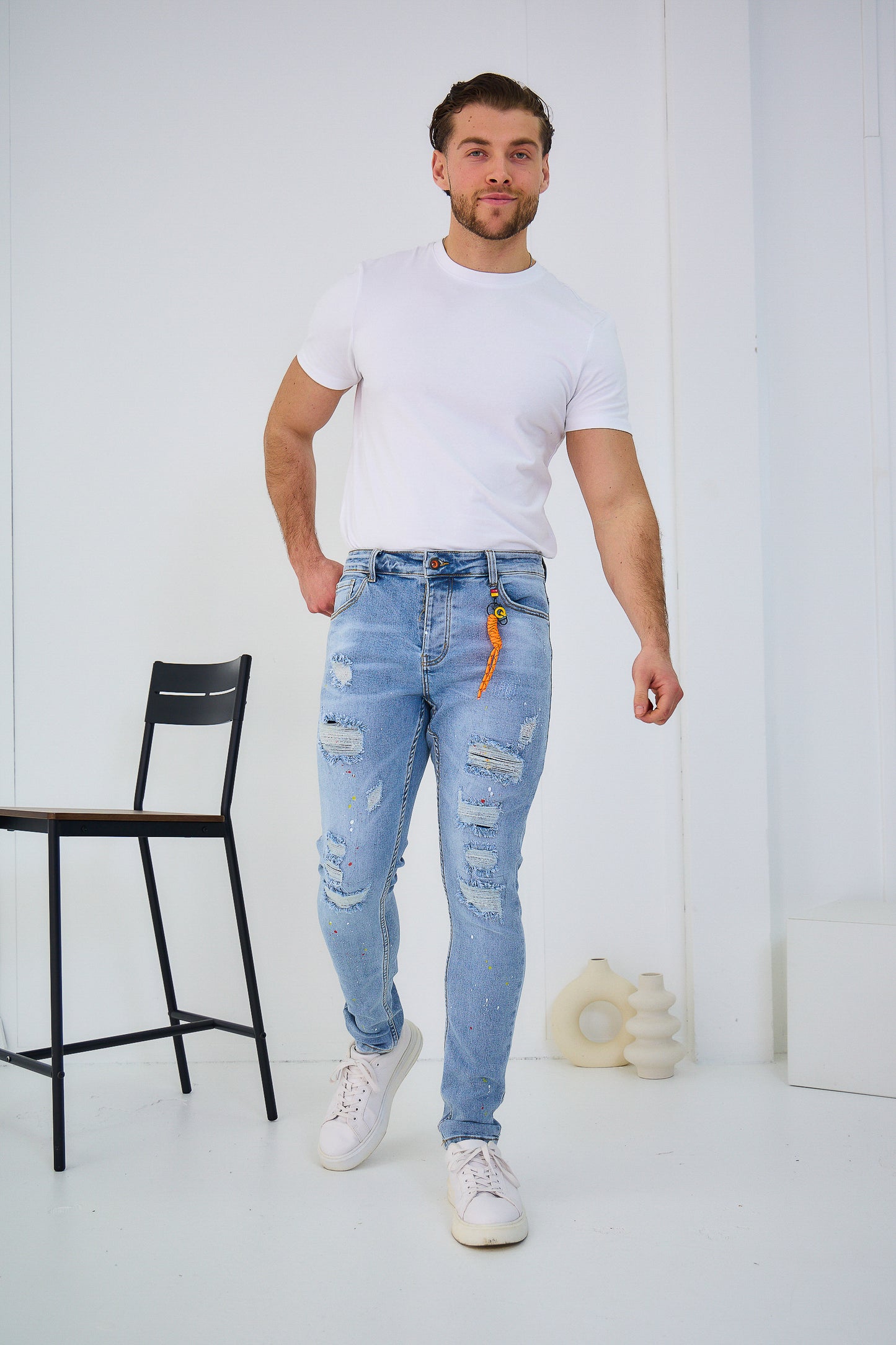 Jeans Denim Homme Déchiré Peinture avec crochet de corde orange C242