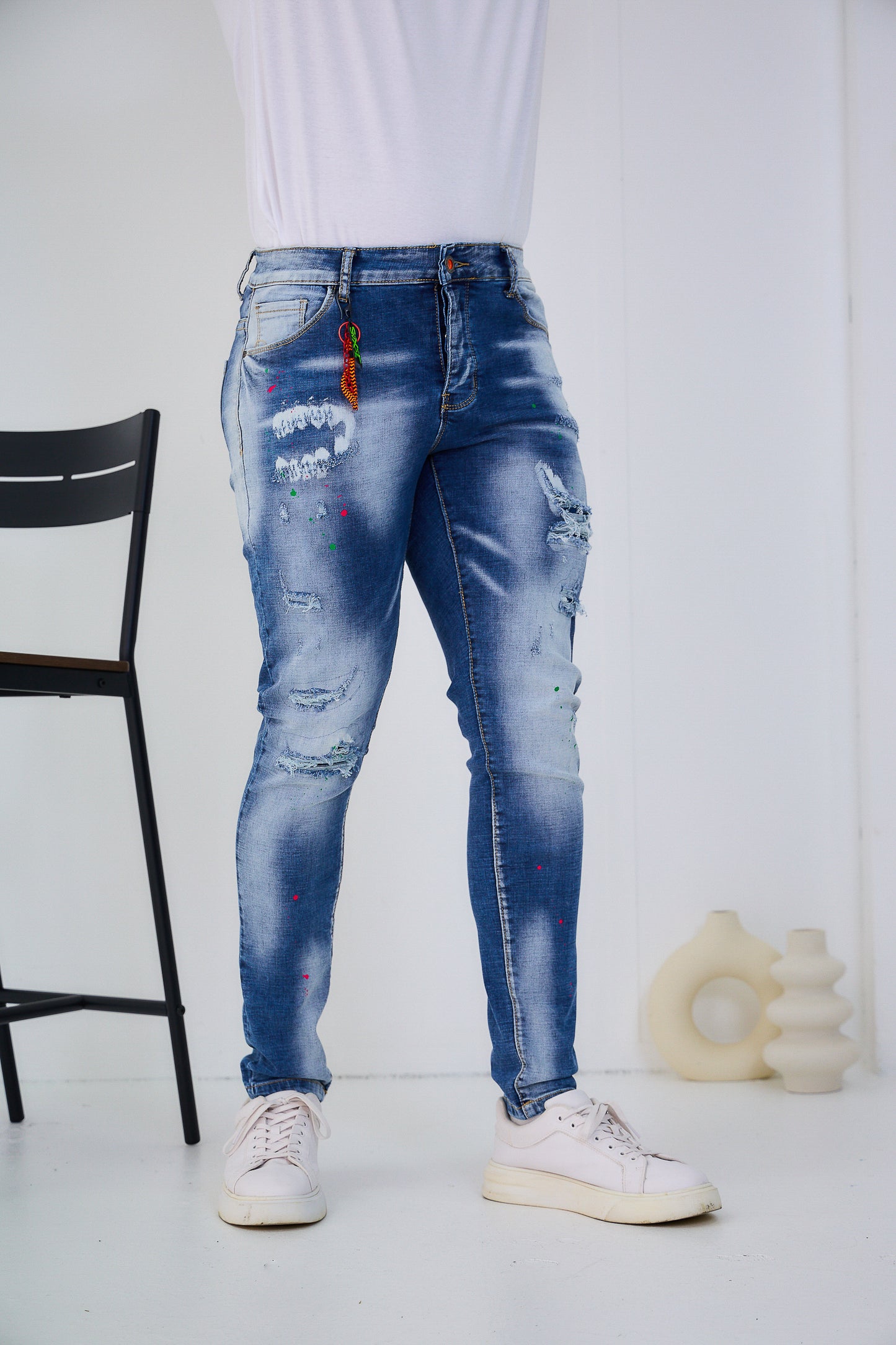 Jeans Denim Homme OMNIMEN Bleu Déchiré Peinture C251